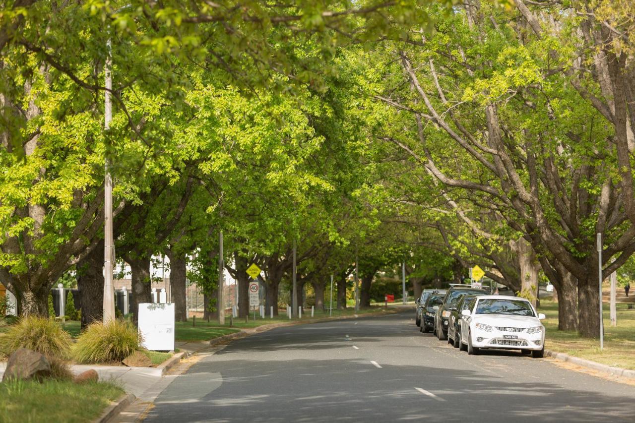 Forrest Hotel & Apartments Canberra Exteriér fotografie